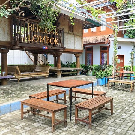 Guest House Rumah Lombok Syariah Mataram Dış mekan fotoğraf